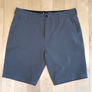 Lightweight, modern shorts (10” inseam, 34” waist)